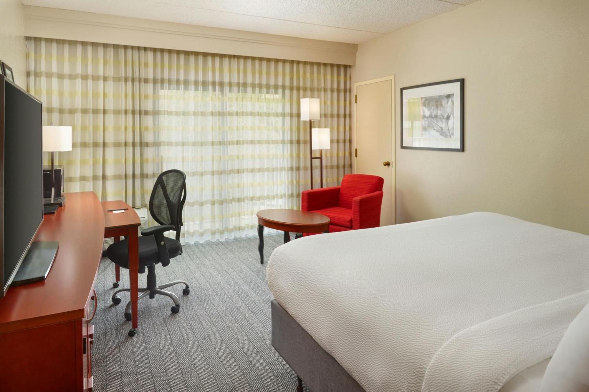 Courtyard By Marriott Acadian Centre/lsu Area 3*