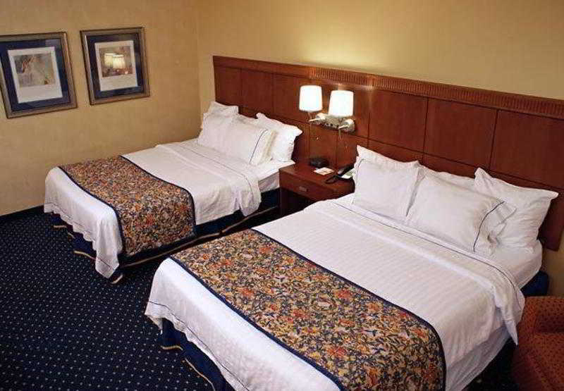 Courtyard By Marriott Acadian Centre/lsu Area 3*